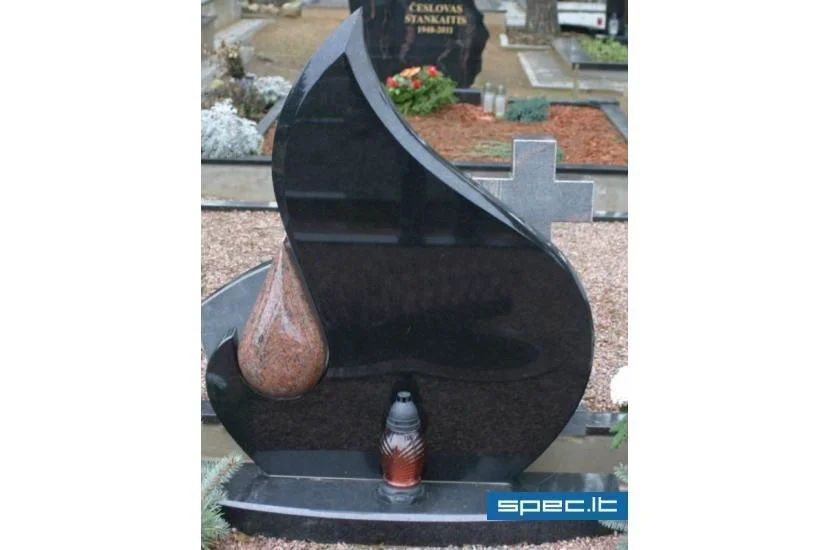 Akmens turgus, UAB | spec.lt