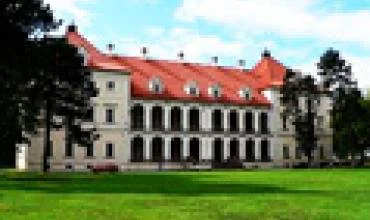 Atstatomas Biržų pilies arsenalas