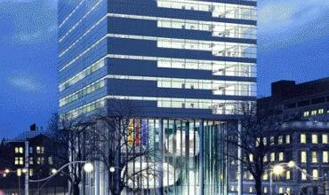 Baigti dar du „Foster and Partners“ projektai