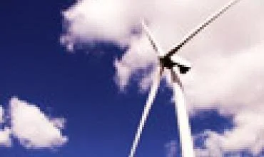 Didžiojoje Britanijoje atidarytas didžiausias jūros vėjo jėgainių parkas