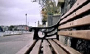 Dizainerių sukurti suoleliai atgaivins Santakos parko erdvę