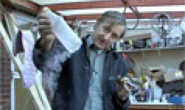 Elektrą kaupsime skystame ore?