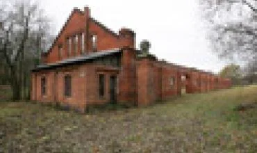 Griūva neprižiūrimas Šiaulėnų dvaras