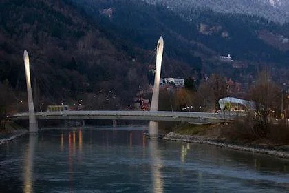 Insbruke atidarytas Zahos Hadid suprojektuotas funikulierius „Hungerburgbahn“