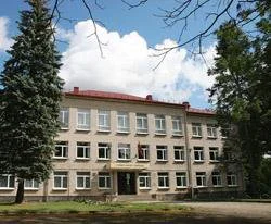 Utenoje sėkmingai renovuotas seniausios mokymo įstaigos pastatas