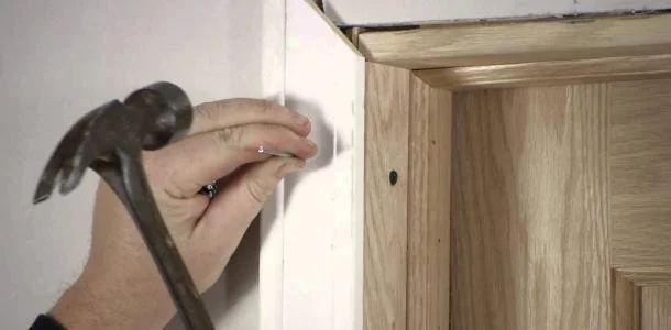 Vidinių durų montavimas